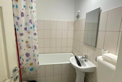 Apartament cu 2 camere semidecomandat, mobilat în Baza 3 - 6