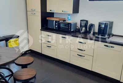 Spațiu comercial, de 205 mp, în Central - 7
