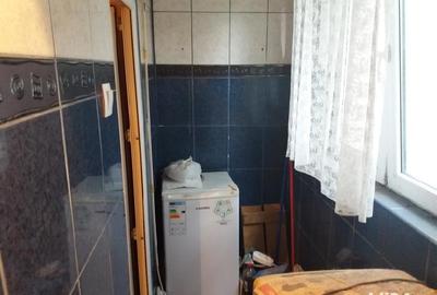 Garsonieră în Titan - 2