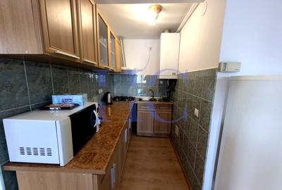 Apartament cu 3 camere decomandat, mobilat în Calea Dumbrăvii - 4