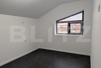 Casă cu 6 camere cu Teren 588 Mp în Priseaca - 1