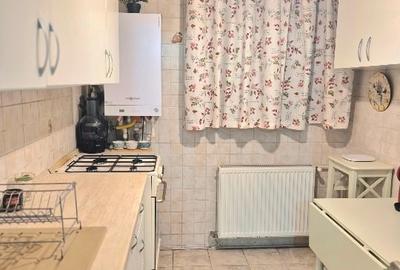 Apartament cu 3 camere semidecomandat, mobilat în Titan - 3