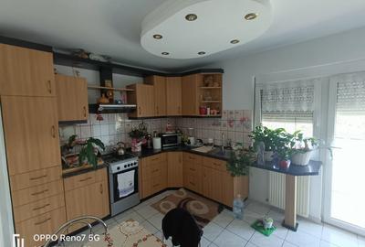 Casa -vila de vanzare in Reghin - 9