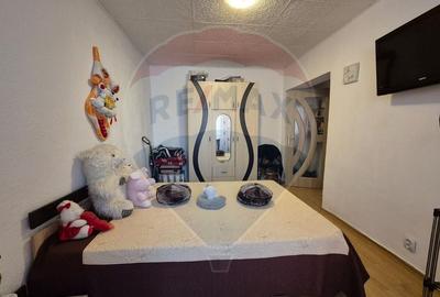 Apartament 3 camere decomandat de vanzare in Moinesti Select - 3