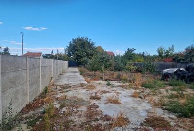 Inchiriez atelier/hala 300m2 in cartierul gai, arad. plus loc in fata, mare Inchiriez atelier/hala 300m2 in cartierul gai, arad. plus loc in fata, mare - 8