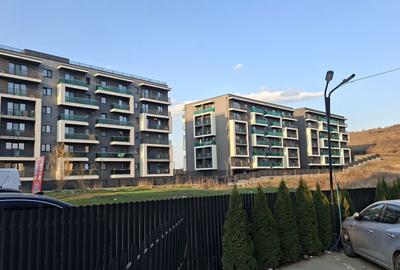 Apartament cu 2 camere decomandat în Vișani - 1