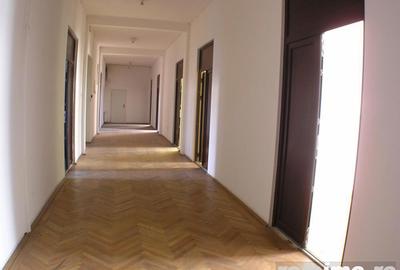 Spațiu comercial, de 400 mp, în Kogălniceanu - 9