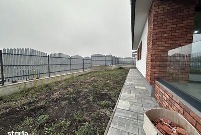 Casă cu 4 camere cu Teren 600 Mp în Baciu - 1