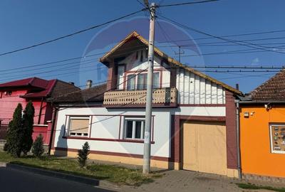 De vanzare Casa cu 3 camere + teren 439mp in Beius - 5