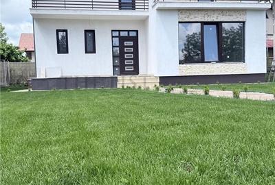 Casă cu 4 camere cu Teren 500 Mp în Crevedia - 1