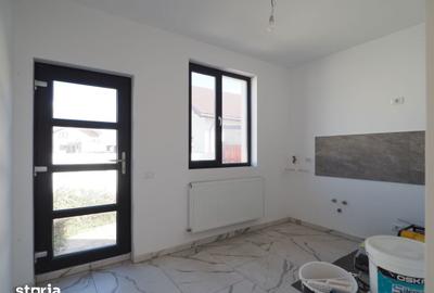 Casă cu 3 camere cu Teren 312 Mp în Central - 9