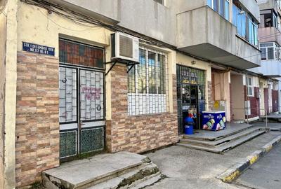 Spațiu comercial, de 58 mp, în Central - 3