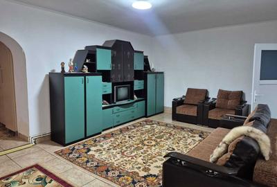 Casă cu 4 camere în Central - 8