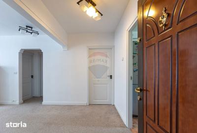 Apartament cu 4 camere în Mioriței - 11