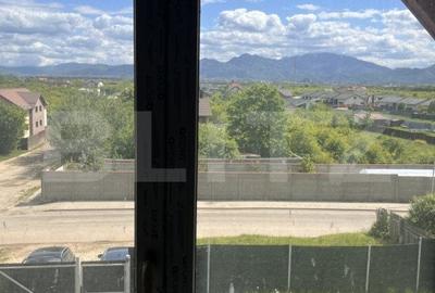 Casa in Sanpetru cu priveliste panoramica si zona linistita - 10