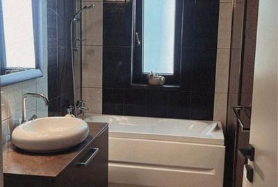 Casă cu 4 camere cu Canalizare în Moșnița Nouă - 6