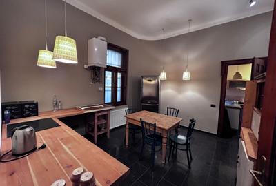 In cadrul unei cladire simbolice demne de remarcat- PALATUL BANATEAN In cadrul unei cladire simbolice demne de remarcat- PALATUL BANATEAN - 10