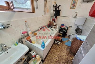 Casă cu 4 camere în Băicoi - 4