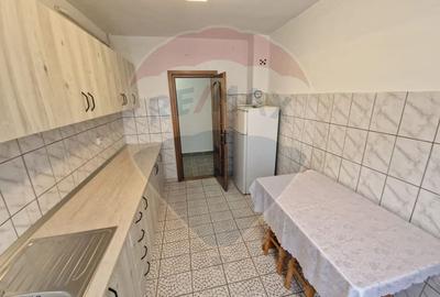 Apartament cu 2 camere de inchiriat in zona 1 Mai - 2