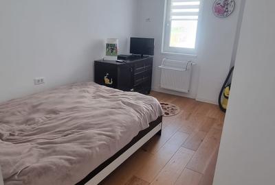Apartament cu 3 camere semidecomandat în Central - 3