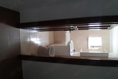 Garsonieră decomandată în Central - 5