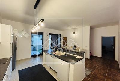 Casa de vanzare in Sibiu, pe un singur nivel, teren mare, in zona buna - 3