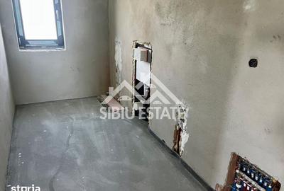 Casă cu 5 camere cu Teren 500 Mp în Central - 7