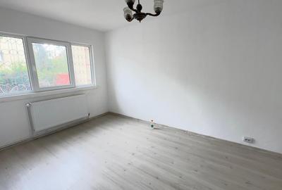 Apartament 2 camere, balcon , boxa, Gemenii - 2