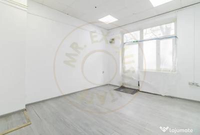 Spațiu comercial, de 17 mp, în Eroii Revoluției - 1