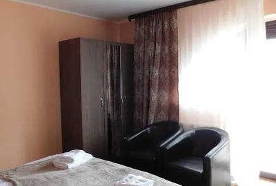 Casă cu 6 camere cu Teren 383 Mp în Central - 10