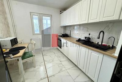 Apartament cu 3 camere decomandat în Gorjului