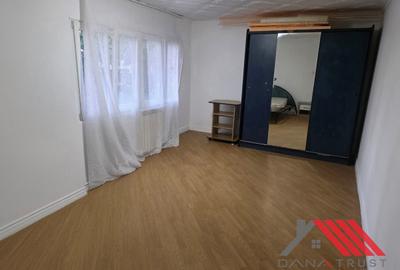 Lipovei (str. Petre Olariu) – 3 Camere, Cu centrala – Nemobilat - 2