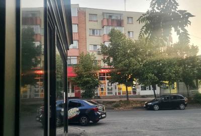 Spațiu comercial, de 18 mp, în Eremia - 3