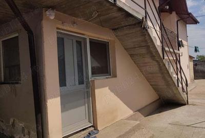 Casa P+E de Vanzare cu Teren - 2