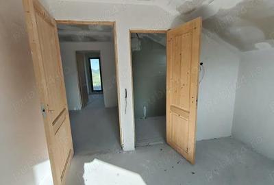 Casă cu 6 camere în Vișagu - 2