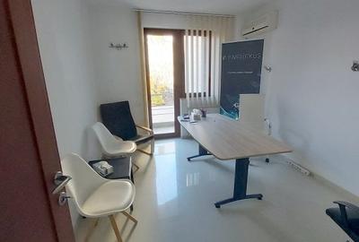 Casă cu 4 camere cu Garaj în P-ța Victoriei - 5