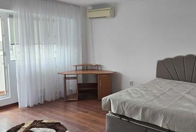 Garsonieră decomandată în Barieră - 3