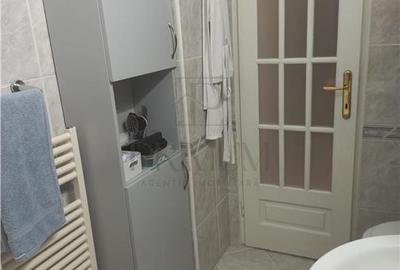 Apartament cu 3 camere decomandat, mobilat în Lipovei - 18