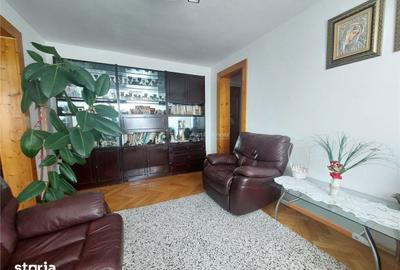 Apartament cu 4 camere semidecomandat în Micro 5 - 3