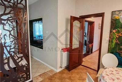 Tatarasi Vila Lux 200mp anul 2010 teren 426mp - 6