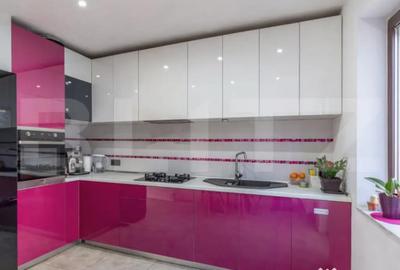 Apartament cu 3 camere semidecomandat în Baciu