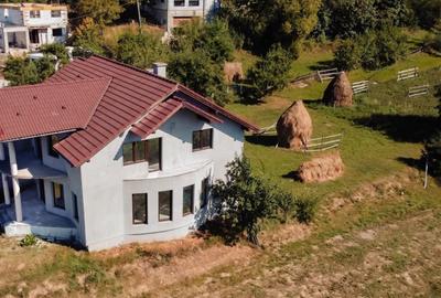 Casă cu 4 camere în Maieru - 3