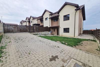Duplex cu 4 camere cu Canalizare în Dezmir - 1