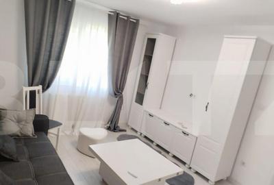 Apartament de 4 camere, 99 mp, zona Capat 1 - 4