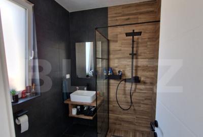 Casă cu 4 camere cu Teren 650 Mp în Livezeni - 10