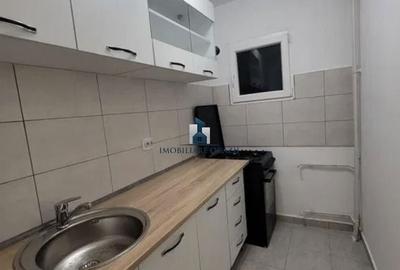 Apartament cu 2 camere semidecomandat în Berceni - 1