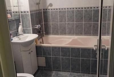 Apartament cu 2 camere semidecomandat în Central - 1