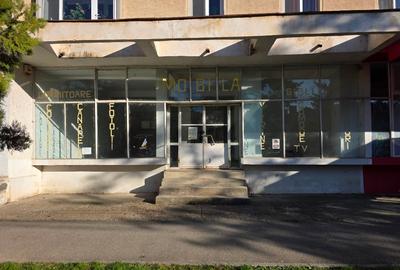 Inchiriez Spatiu Comercial in Bumbești-Jiu, str Parangului - 4
