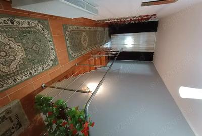 Casă cu 6 camere în Valu lui Traian - 9