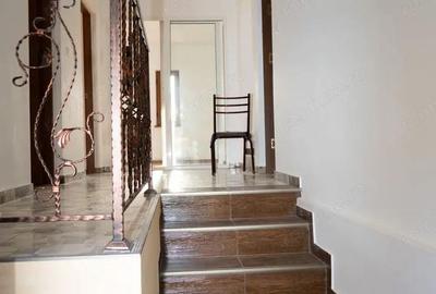Apartament cu 3 camere decomandat în Bucium - 9